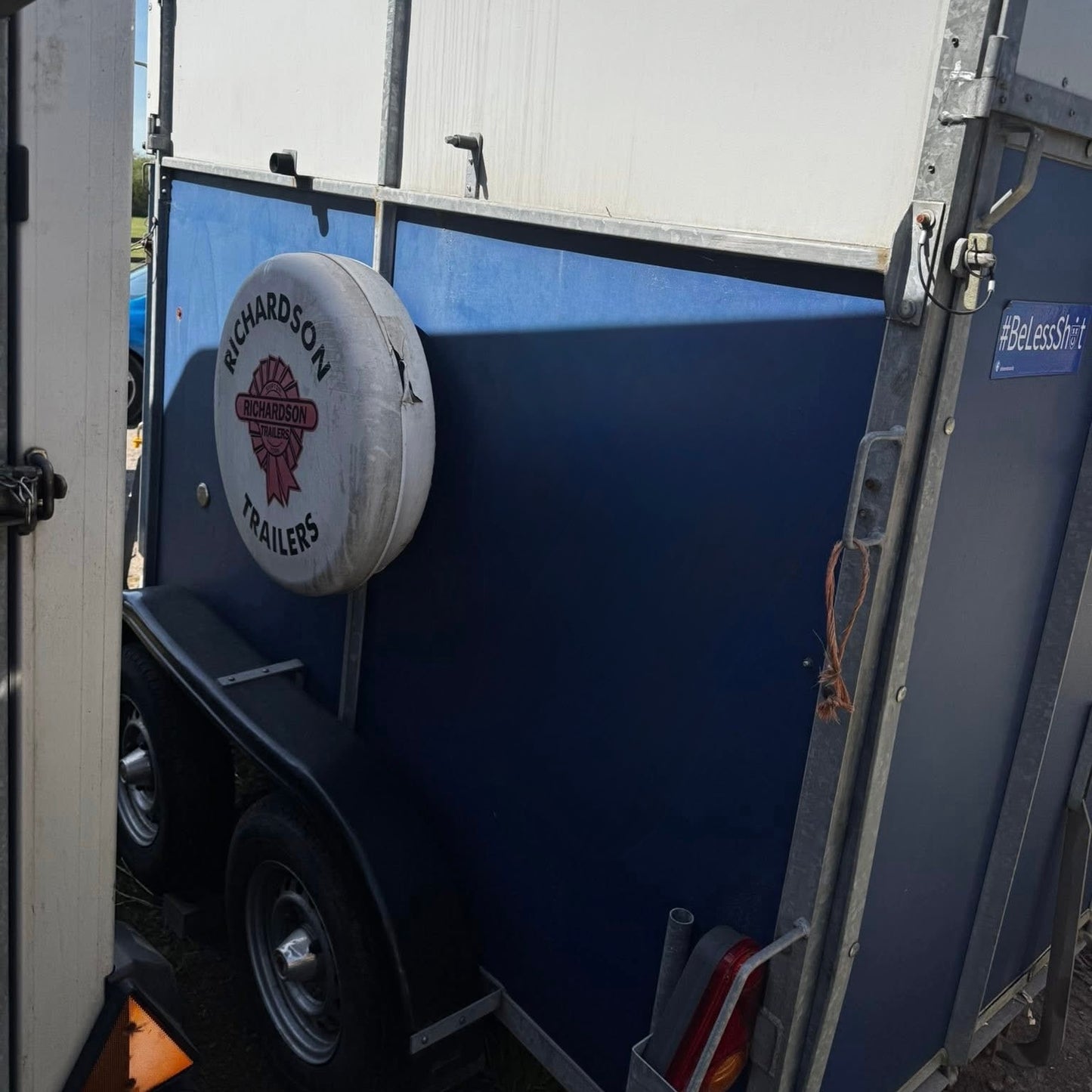 2002 Richardson Supreme Trailer